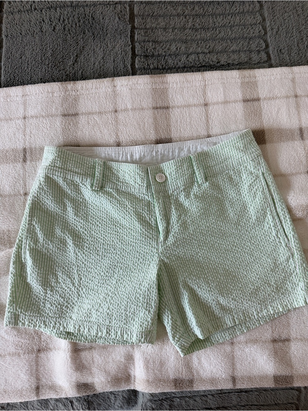 Lilly Pulitzer Callahan Seersucker Stripe Shorts Mint Green White Size 4